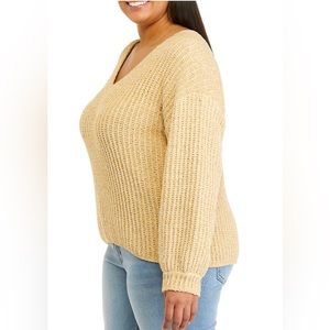TRUE CRAFT: Plus Size V-Neck Sweater: Ginger Gold: XL